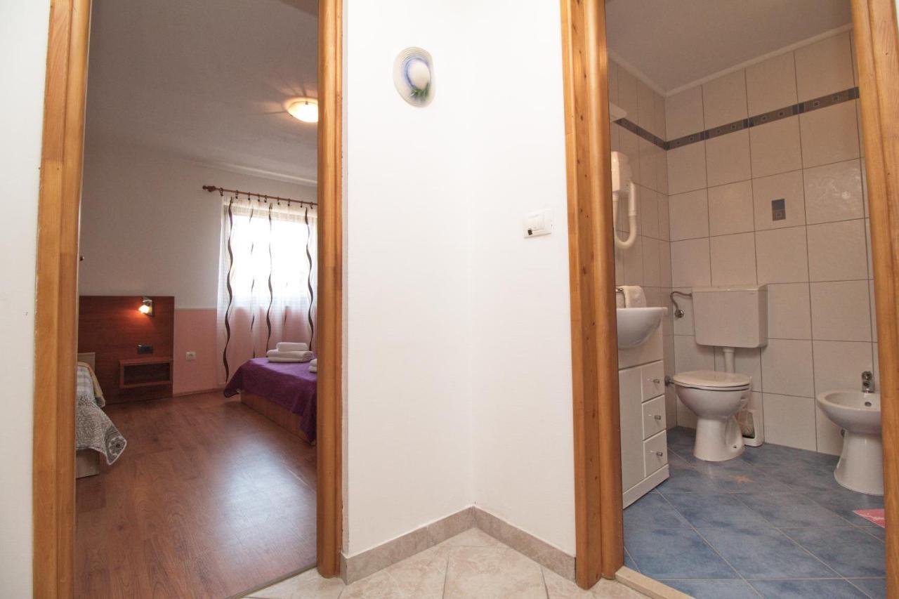 Apartments Lidija Rovinj Exterior foto